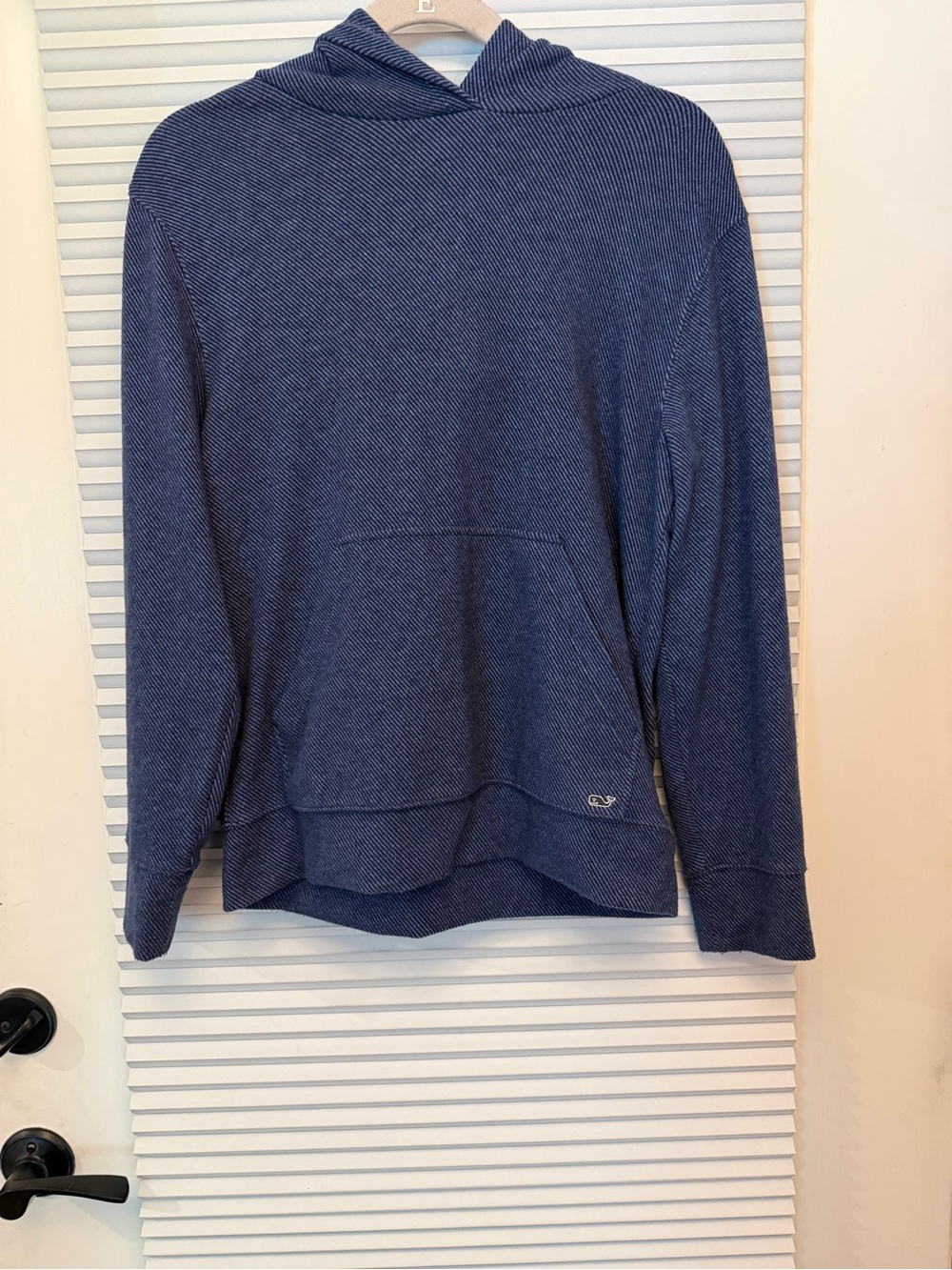 Vineyard Vines boys soft Blue Hoodie Pullover Sweater sweatshirt L